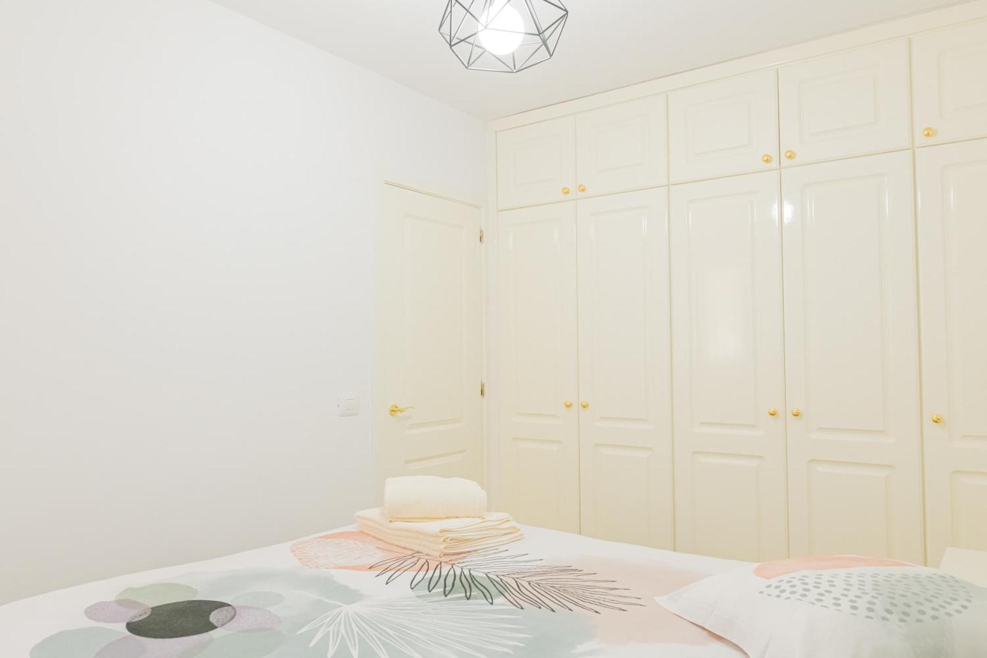 Iki White Playa La Arena Apartment Puerto de Santiago  Exterior photo